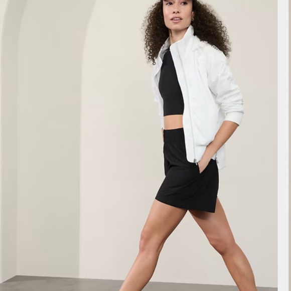 Athleta JetSet Bomber Size M - Picture 2 of 12